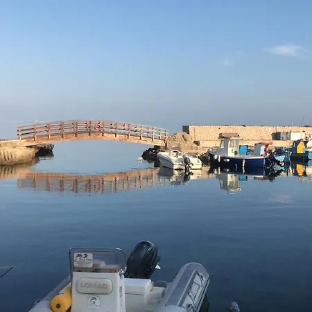 Music & Prázdninový dům Favignana