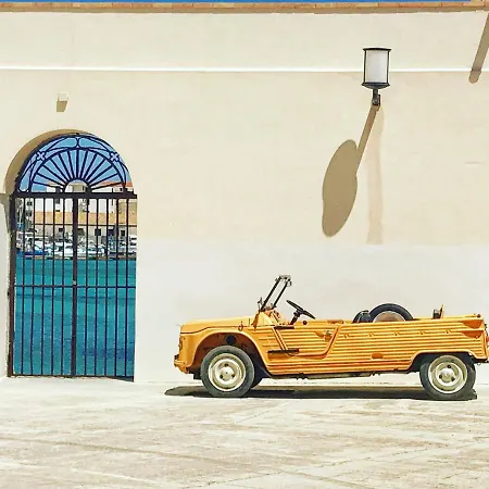 Music & * Favignana